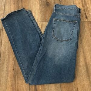 Old Navy Men's Straight Jeans in Deep Blue